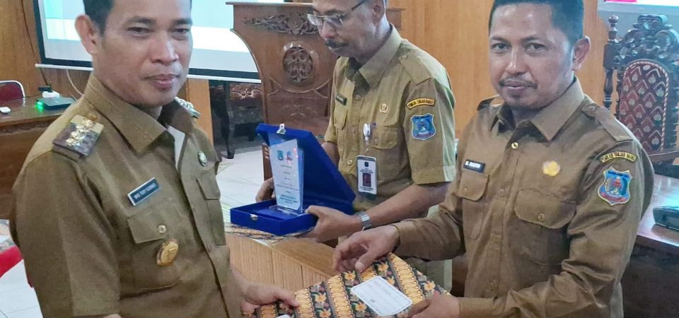 Diskominfo Meraih Predikat Terbaik 2 Pengelolaan Kearsipan Dinamis Tanjung Jabung Barat